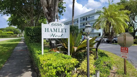 6698 10th Avenue N Lake Worth FL 33467