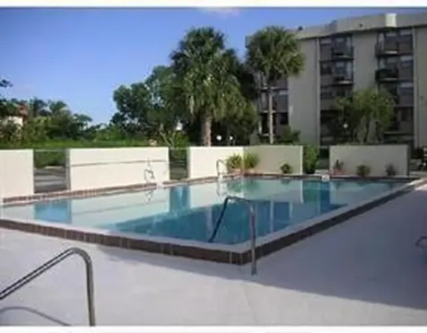 2771 Riverside Drive Coral Springs FL 33065