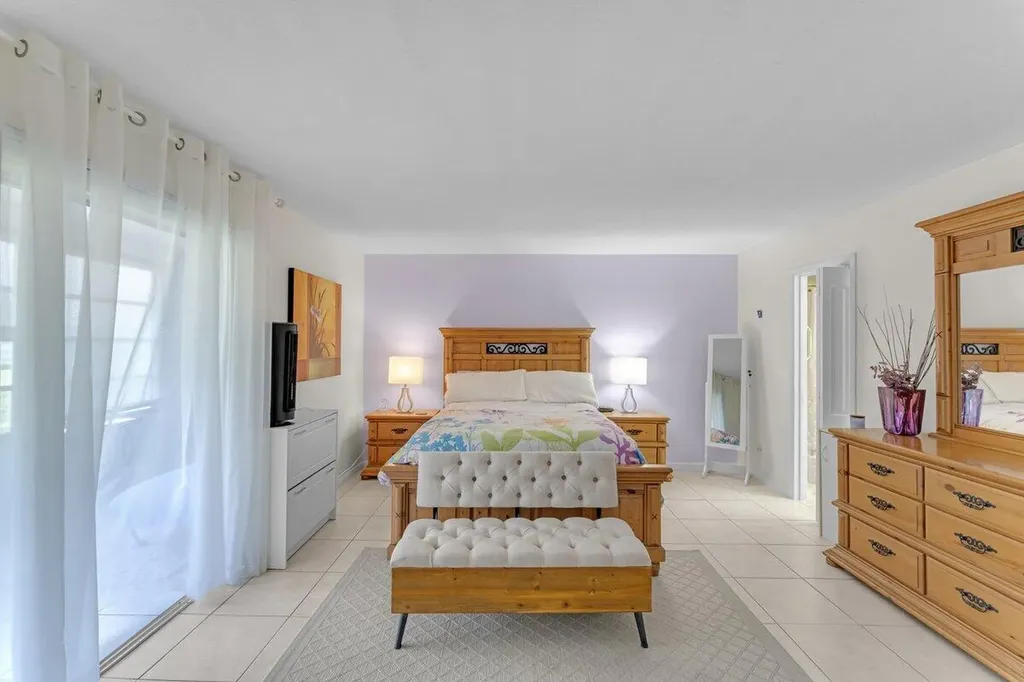 2114 Newport U Deerfield Beach FL 33442