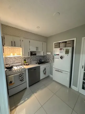 410 SW 7th Street Fort Lauderdale FL 33315