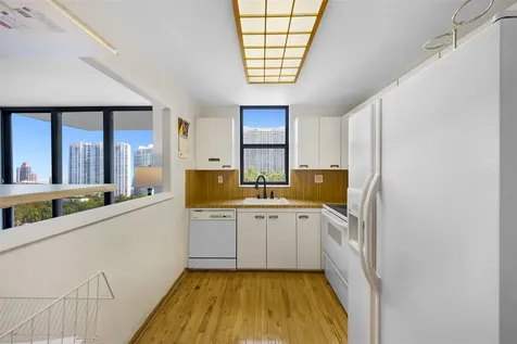18181 NE 31st Court Aventura FL 33160