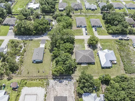 8566 105th Avenue Vero Beach FL 32967