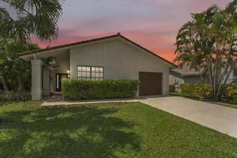 10084 Camelback Lane Boca Raton FL 33498