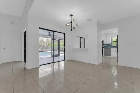 10084 Camelback Lane Boca Raton FL 33498