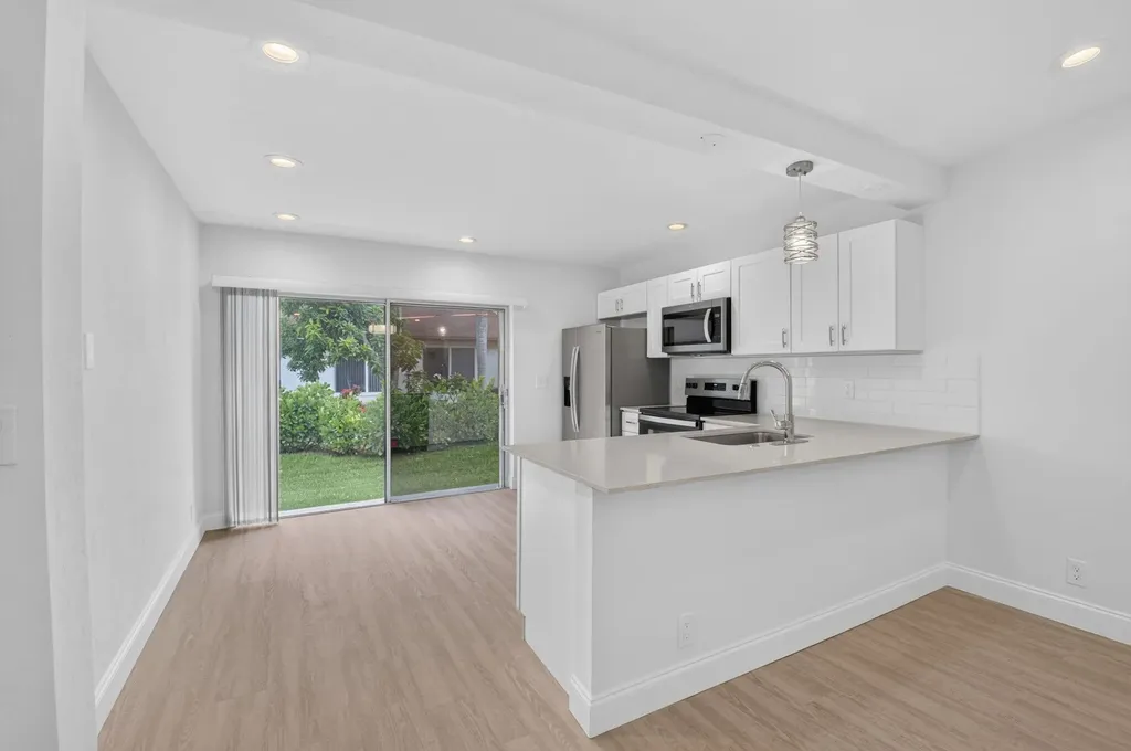 5444 Laurel Oak Street Delray Beach FL 33484