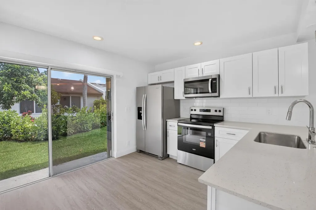 5444 Laurel Oak Street Delray Beach FL 33484