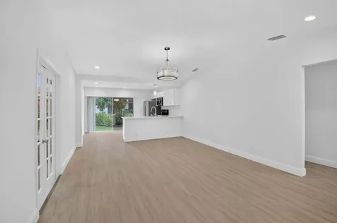 5444 Laurel Oak Street Delray Beach FL 33484