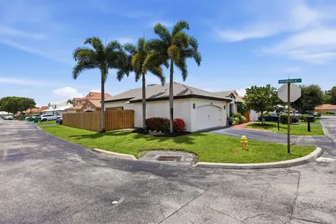 6020 Swinden Lane Davie FL 33331