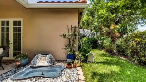 7232 NW 58th Way Parkland FL 33067