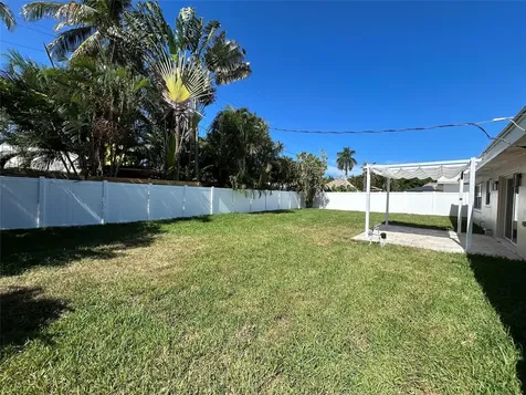 1597 SE 5th Street Deerfield Beach FL 33441