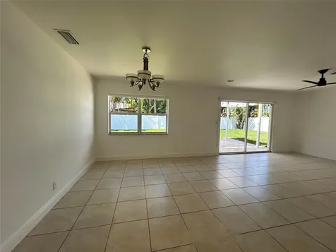 1597 SE 5th Street Deerfield Beach FL 33441