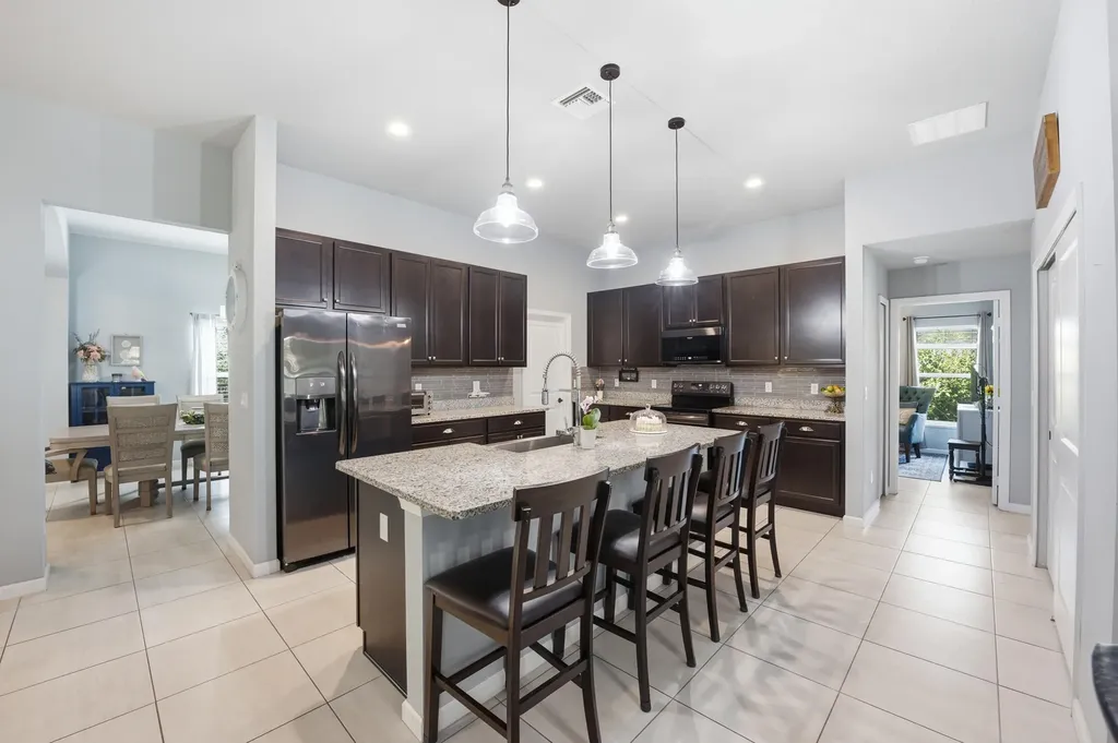 2081 SW Tropical Terrace Port St Lucie FL 34953