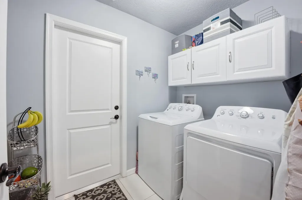 2081 SW Tropical Terrace Port St Lucie FL 34953