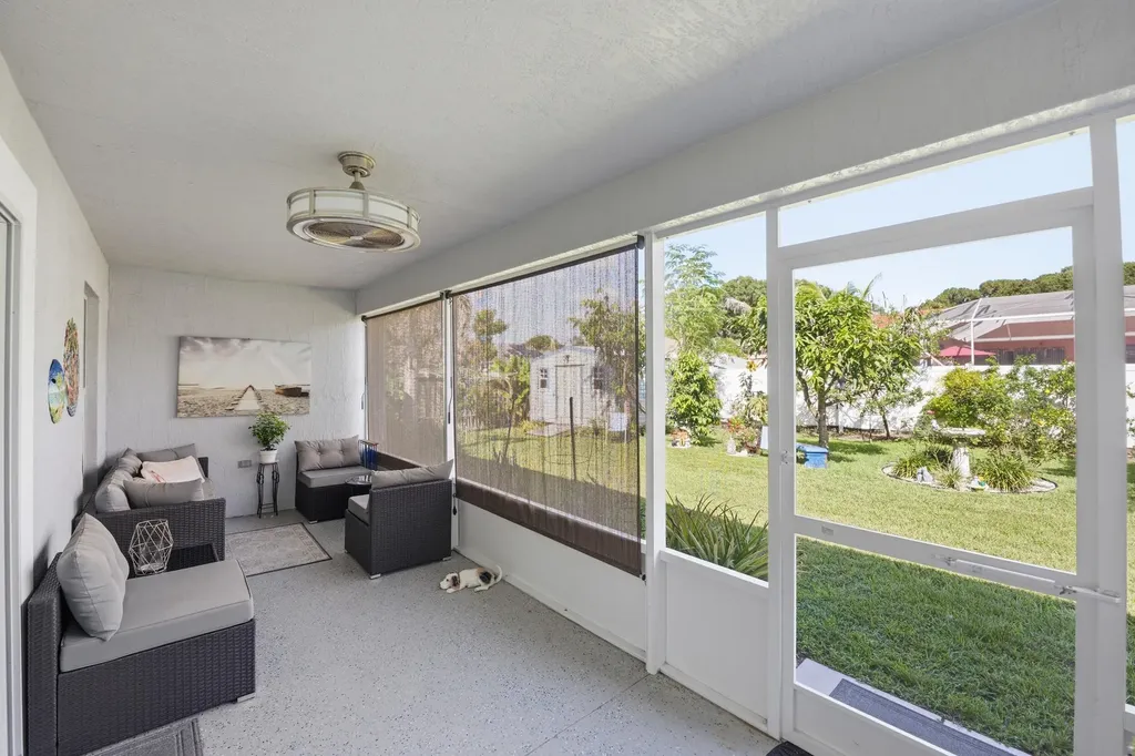 2081 SW Tropical Terrace Port St Lucie FL 34953