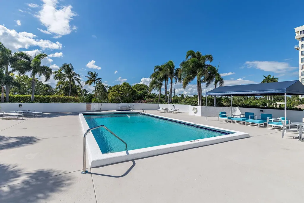 3901 S Flagler Drive West Palm Beach FL 33405