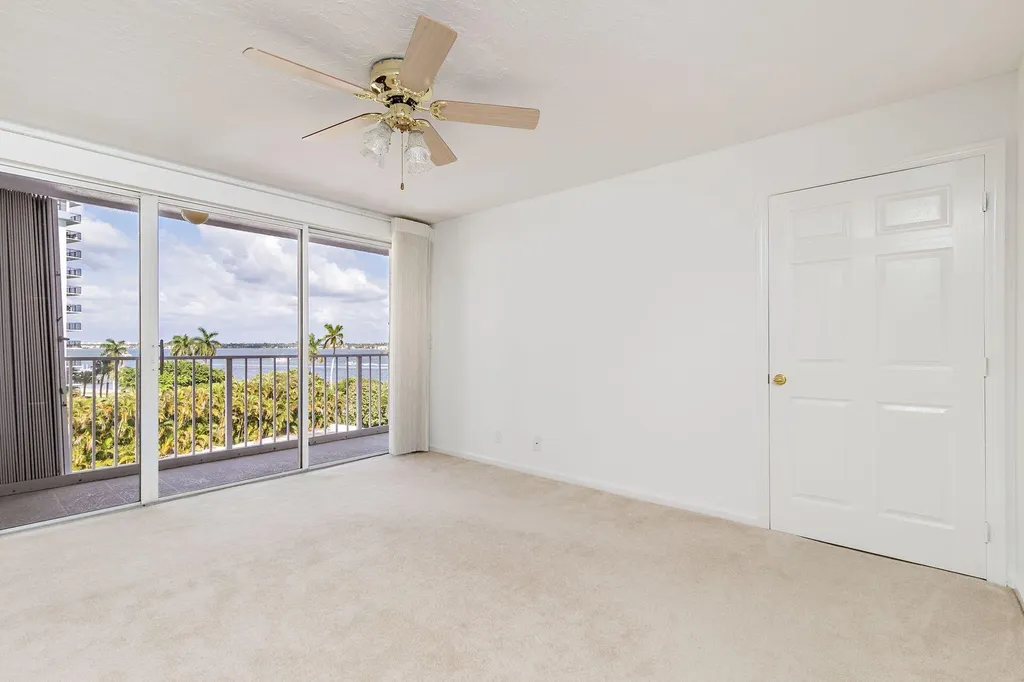 3901 S Flagler Drive West Palm Beach FL 33405