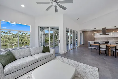 802 Captains Way Jupiter FL 33477