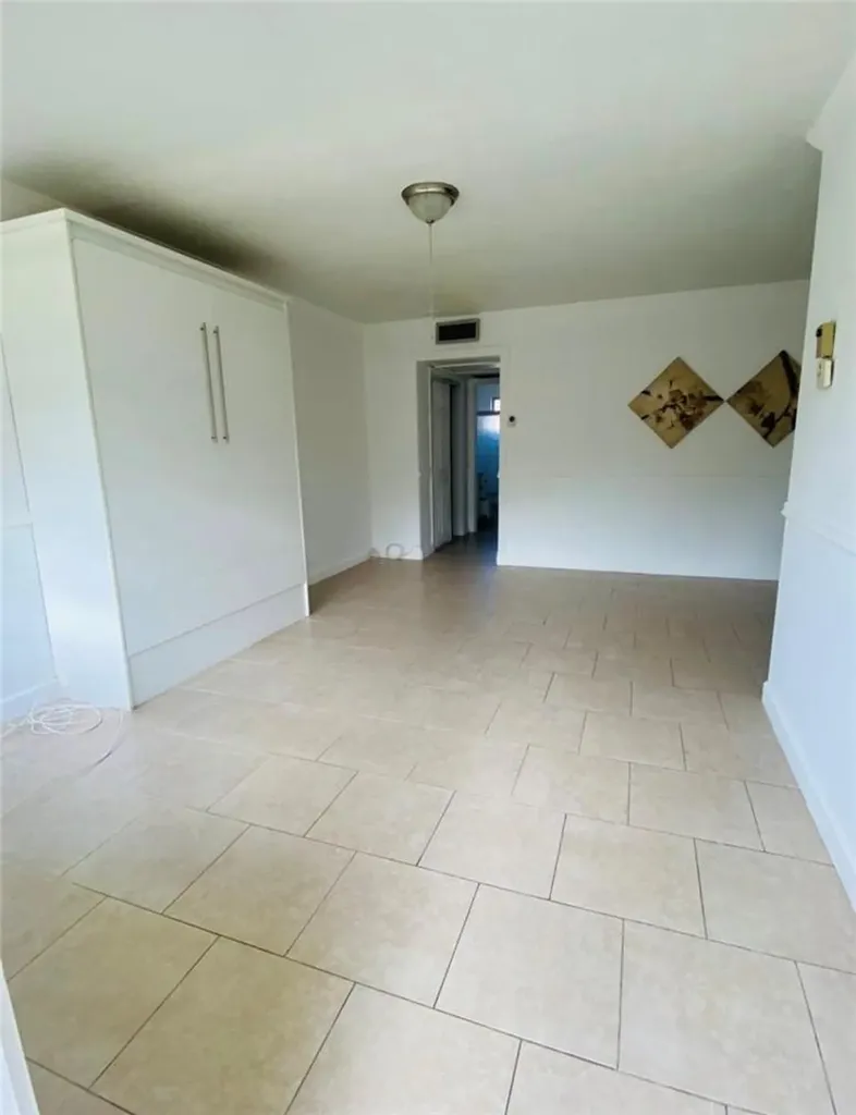 1450 Atlantic Shores Boulevard Hallandale Beach FL 33009