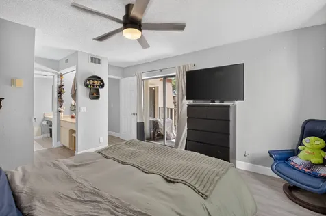22976 Oxford Place Boca Raton FL 33433
