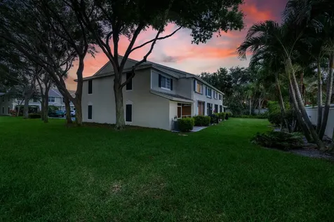 809 Kokomo Key Lane Delray Beach FL 33483