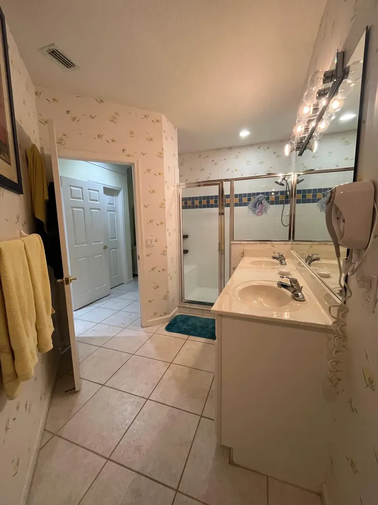 8429 Mulligan Circle Port St Lucie FL 34986