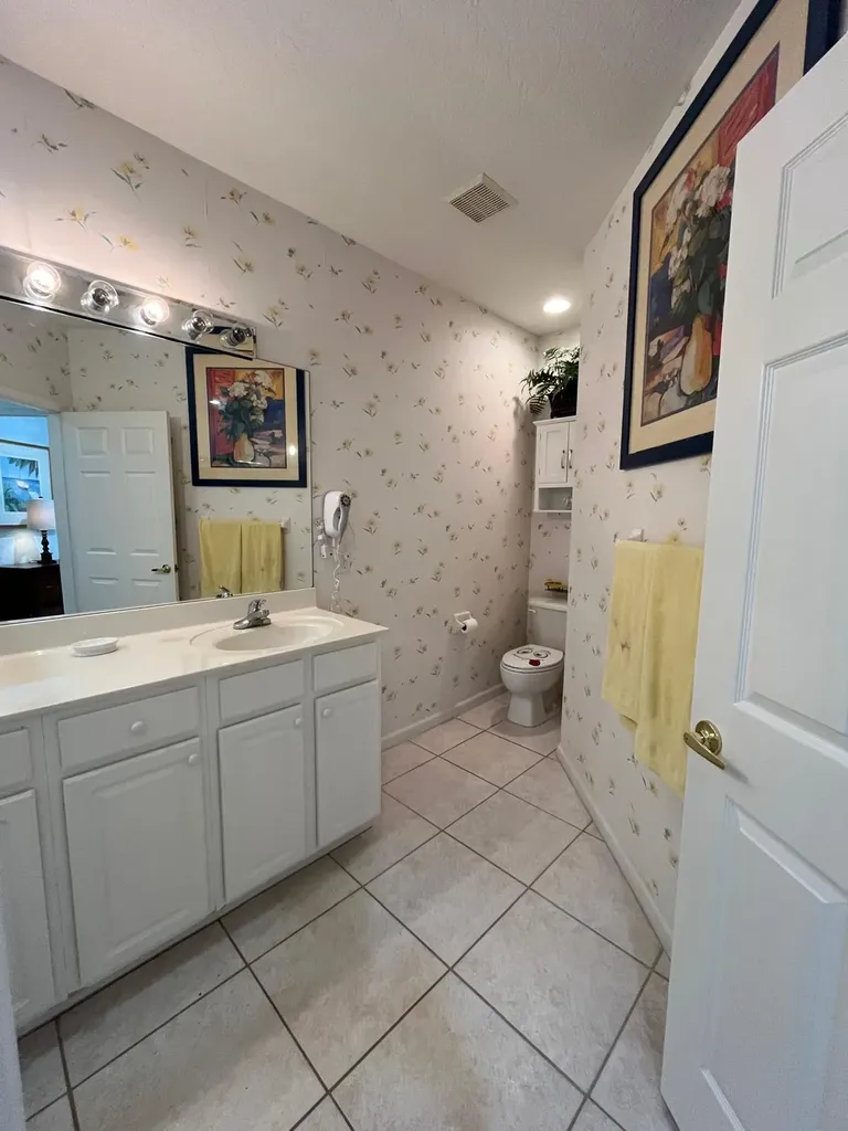 8429 Mulligan Circle Port St Lucie FL 34986
