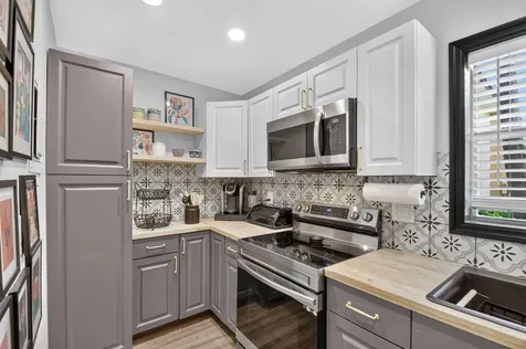 124 Lake Evelyn Drive West Palm Beach FL 33411