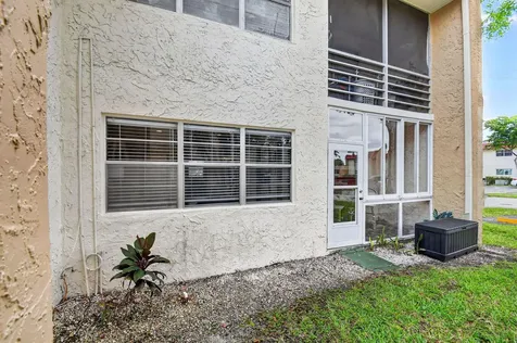 124 Lake Evelyn Drive West Palm Beach FL 33411