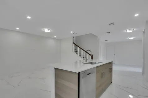406 Bella Sol Way West Palm Beach FL 33406