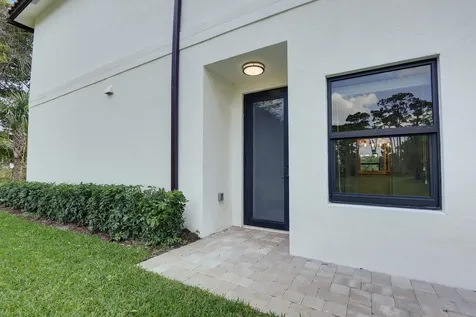 406 Bella Sol Way West Palm Beach FL 33406