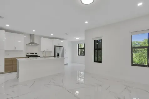 406 Bella Sol Way West Palm Beach FL 33406