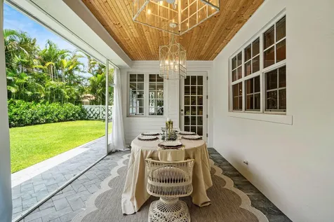 477 NE Spanish Court Boca Raton FL 33432