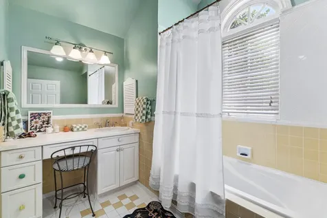 477 NE Spanish Court Boca Raton FL 33432