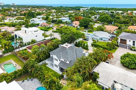 477 NE Spanish Court Boca Raton FL 33432