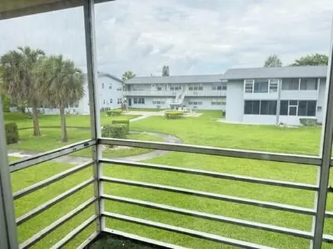 21 Waltham A West Palm Beach FL 33417