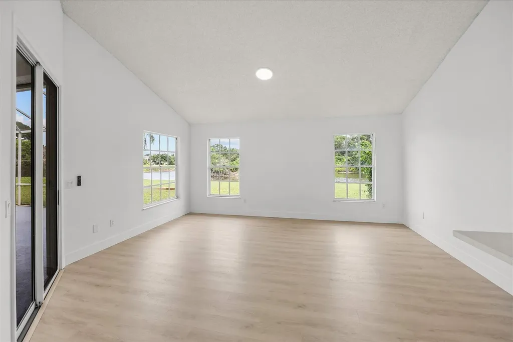 2635 SE Morningside Boulevard Port St Lucie FL 34952