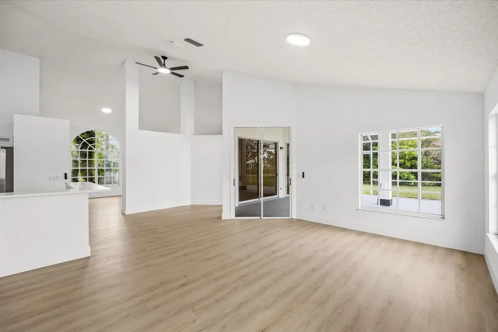 2635 SE Morningside Boulevard Port St Lucie FL 34952
