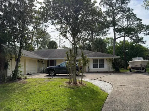 1140 SE Buttonwood Circle Stuart FL 34997