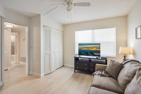 3593 Birdie Drive Greenacres FL 33467