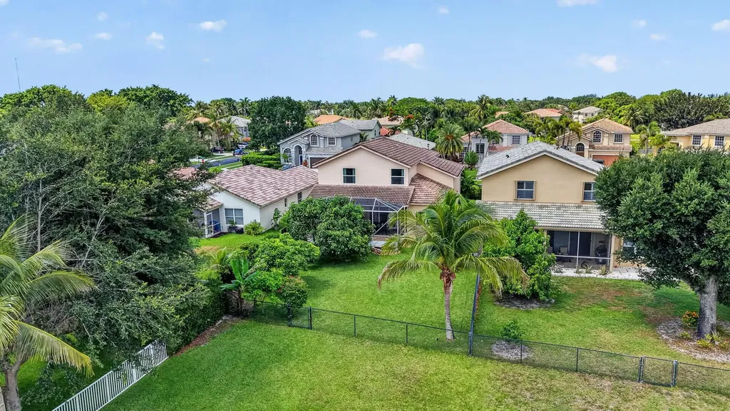 11483 Beacon Pointe Lane Wellington FL 33414