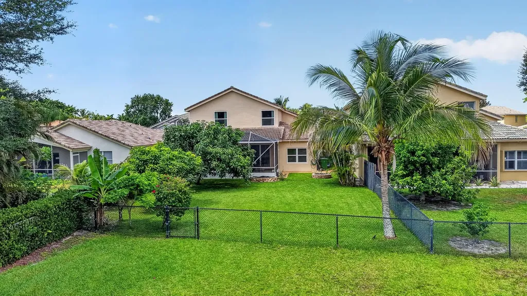 11483 Beacon Pointe Lane Wellington FL 33414