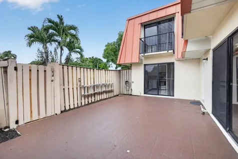 3310 Meridian Way S Palm Beach Gardens FL 33410