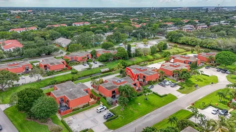 3310 Meridian Way S Palm Beach Gardens FL 33410
