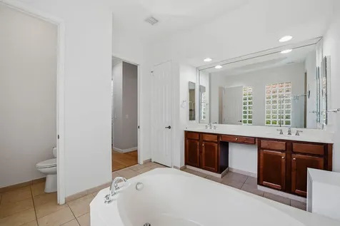 8105 Ferentino Pass Delray Beach FL 33446