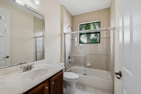 8105 Ferentino Pass Delray Beach FL 33446
