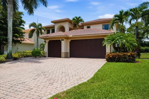 8105 Ferentino Pass Delray Beach FL 33446