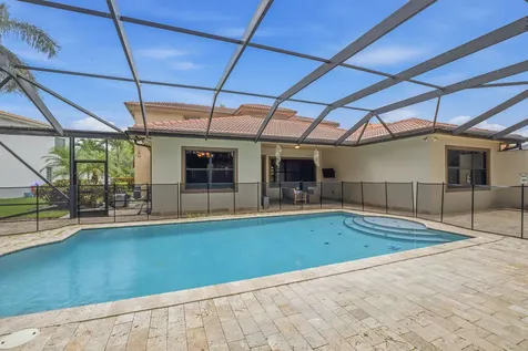 8105 Ferentino Pass Delray Beach FL 33446
