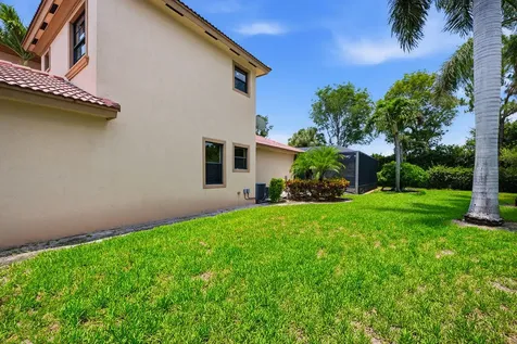 8105 Ferentino Pass Delray Beach FL 33446