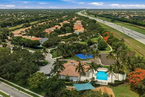 8105 Ferentino Pass Delray Beach FL 33446