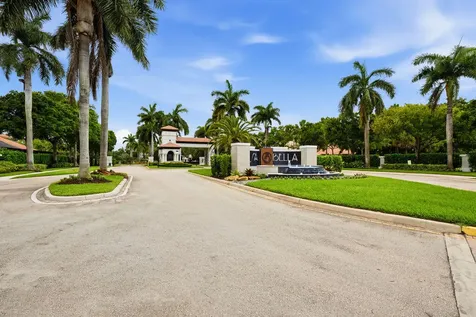 8105 Ferentino Pass Delray Beach FL 33446
